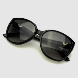 مملوكة مسبقًا Valentino Black V624S Womens Sunglasses