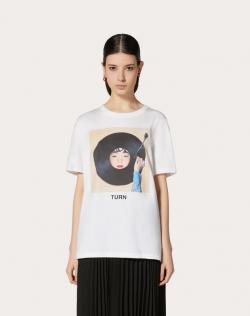 Pre Owned Valentino White Cotton Izumi Miyazaki Print Crew Neck T Shirt XS