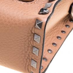 Pre Owned Valentino Light Brown Leather Guitar Straps Rolling Rockstud Shoulder Bag