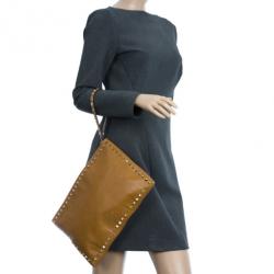 Pre Owned Valentino Brown Leather Rockstud Clutch