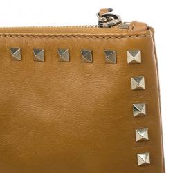 Pre Owned Valentino Brown Leather Rockstud Clutch