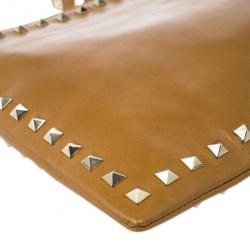 Pre Owned Valentino Brown Leather Rockstud Clutch