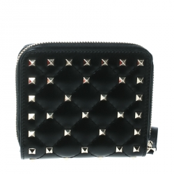 Pre Owned Valentino Black Leather Rockstud Zip Around Flap Wallet