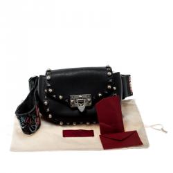 Pre Owned Valentino Black Leather Guitar Rockstud Rolling Belt Bag