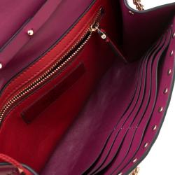 مملوكة مسبقًا Valentino Camelia Quilted Leather Rockstud Spike Chain Clutch Bag