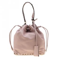 Pre Owned Valentino Poudre Leather Small Rockstud Bucket Bag