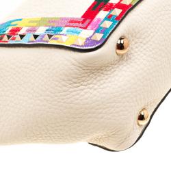 Pre Owned Valentino Al Campione/LightIvory Leather Rockstud Embroidered Tote