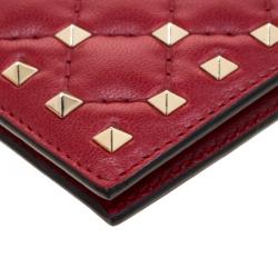 Pre Owned Valentino Rosso V. Quilted Soft Leather Rockstud Spike Card Holder