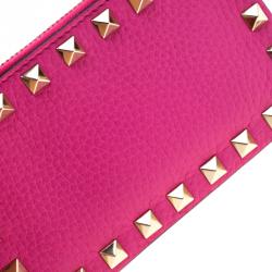 مملوكة مسبقًا Valentino Pink Orchid Leather Rockstud Zip Wallet