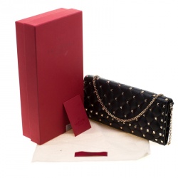 Pre Owned Valentino Black Quilted Leather Rockstud Chain Clutch