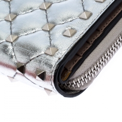 Pre Owned Valentino Silver Leather Rockstud Spike Zip Around Wallet