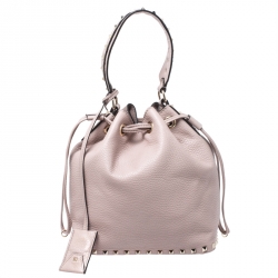 Pre Owned Valentino Powder Pink Leather Small Rockstud Bucket Bag