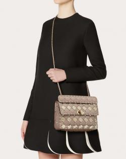 Pre Owned Valentino Poudre Leather with Metal Rhombus Detail Medium Rockstud Spike.It Chain Shoulder Bag