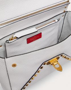 Pre Owned Valentino Optic White Grainy Leather Rockstud Hype Shoulder Bag