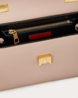 Pre Owned Valentino Poudre Grainy Leather VRING Chain Crossbody Bag