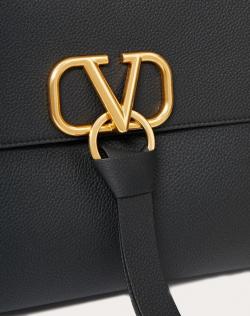 Pre Owned Valentino Black Grainy Leather Medium VRING Chain Shoulder Bag