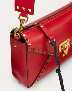 Pre Owned Valentino Rouge Pur Smooth Leather Rockstud Hype Shoulder Bag