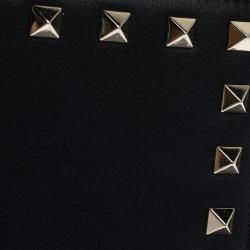 مملوكة مسبقًا Valentino Black Leather Rockstud Coin Purse