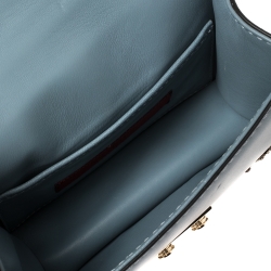 مملوكة مسبقًا حقيبة فالنتينو قلاب قفل غليم روكستد كتل لونية ميني جلد متعددة الألوان