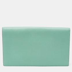 مملوكة مسبقًا Valentino Mint Green Leather Large VLOGO Clutch