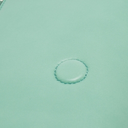 مملوكة مسبقًا Valentino Mint Green Leather Stud Shoulder Bag