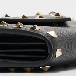 Pre Owned Valentino Black Leather Rockstud Envelope Wallet on Chain