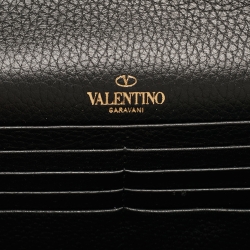 Pre Owned Valentino Black Leather Rockstud Envelope Wallet on Chain