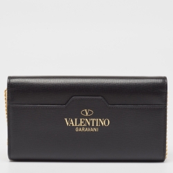 Pre Owned Valentino Black Leather Alcove Rockstud Wallet on Chain