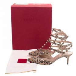 Pre Owned Valentino Fucile Calf Hair Rockstud Sandals