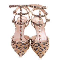 Pre Owned Valentino Beige Calf Hair and Leather Fucile Al Campion Rockstud Sandals Size 38.5