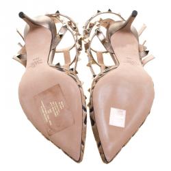 Pre Owned Valentino Beige Calf Hair and Leather Fucile Al Campion Rockstud Sandals Size 38.5