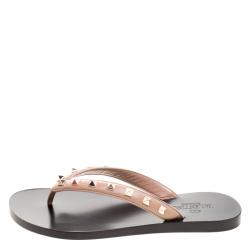 Pre Owned Valentino Beige Leather Rockstud Flat Thong Sandals Size 36