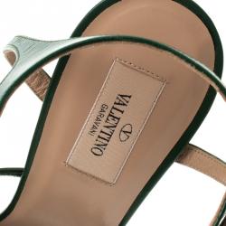 Pre Owned Valentino Green Leather Four Leaf Clover Appliquè Ankle Strap Sandals Size 40