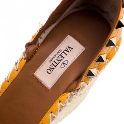 Pre Owned Valentino Tangerine Orange Leather Rockstud Espadrille Wedge Sandals Size 38