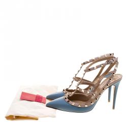 Pre Owned Valentino Pale Blue/Beige Leather Rockstud Sandals Size 40