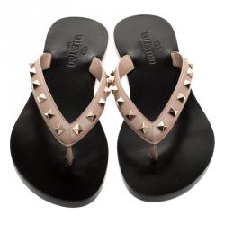Pre Owned Valentino Beige Leather Rockstud Flat Thong Sandals Size 36