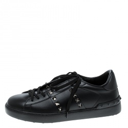 Pre Owned Valentino Black Leather Rockstud Untitled Low Top Sneakers Size 40
