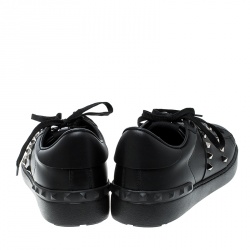 Pre Owned Valentino Black Leather Rockstud Untitled Low Top Sneakers Size 40