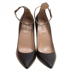 Pre Owned Valentino Black Leather Rockstud Heel Ankle Strap Pointed Toe Pumps Size 40