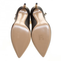 Pre Owned Valentino Black Leather Rockstud Heel Ankle Strap Pointed Toe Pumps Size 40