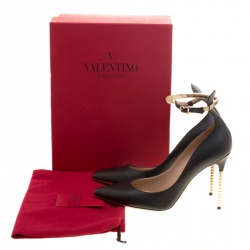 Pre Owned Valentino Black Leather Rockstud Heel Ankle Strap Pointed Toe Pumps Size 40