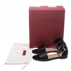 Pre Owned Valentino Black Leather Soul Rockstud Ankle Strap Flat Sandals Size 37