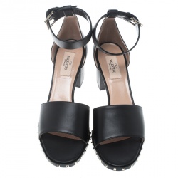 Pre Owned Valentino Black Leather Soul Rockstud Ankle Strap Block Heel Sandals Size 39.5