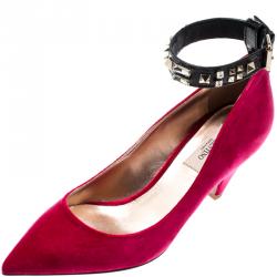 مملوكة مسبقًا Valentino Disco Pink/Nero/Al Campione Velvet Court With Embroidered Ankle Wrap Pointed Toe Pumps Size 40
