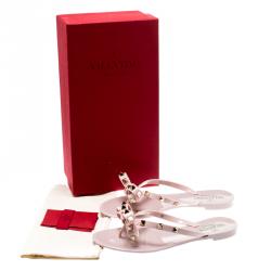 Pre Owned Valentino Water Rose Rubber Bow Detail Rockstud Flip Flops Size 36