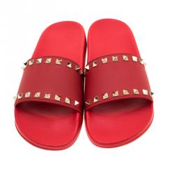 Pre Owned Valentino Rosso Rubber Rockstud Flat Slides Size 36
