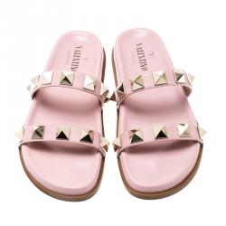 مملوكة مسبقًا Valentino Loto Rubber Rockstud Flat Slides Size 38