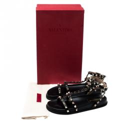 Pre Owned صندل فلات فالنتينو جلاديتور روكستد جلد أسود مقاس 38