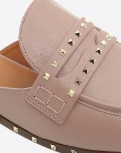 مملوكة مسبقًا Valentino Lipstick Leather Soul Rockstud Flat Mules Size 36.5
