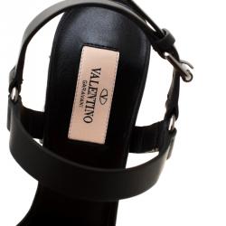 Pre Owned Valentino Black Leather Rockstud Spike Block Heel Sandals Size 38